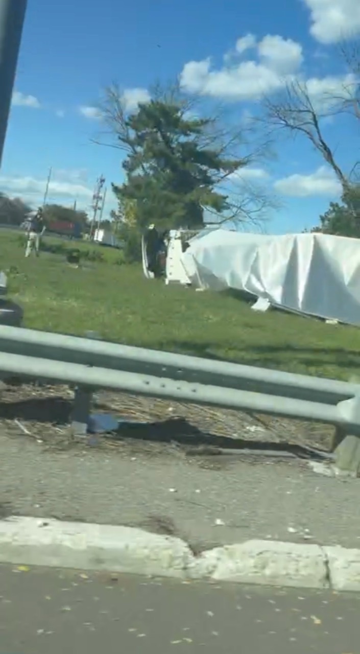 Box Truck Overturns Near Paterson Plank Road Ramp in Moonachie Area